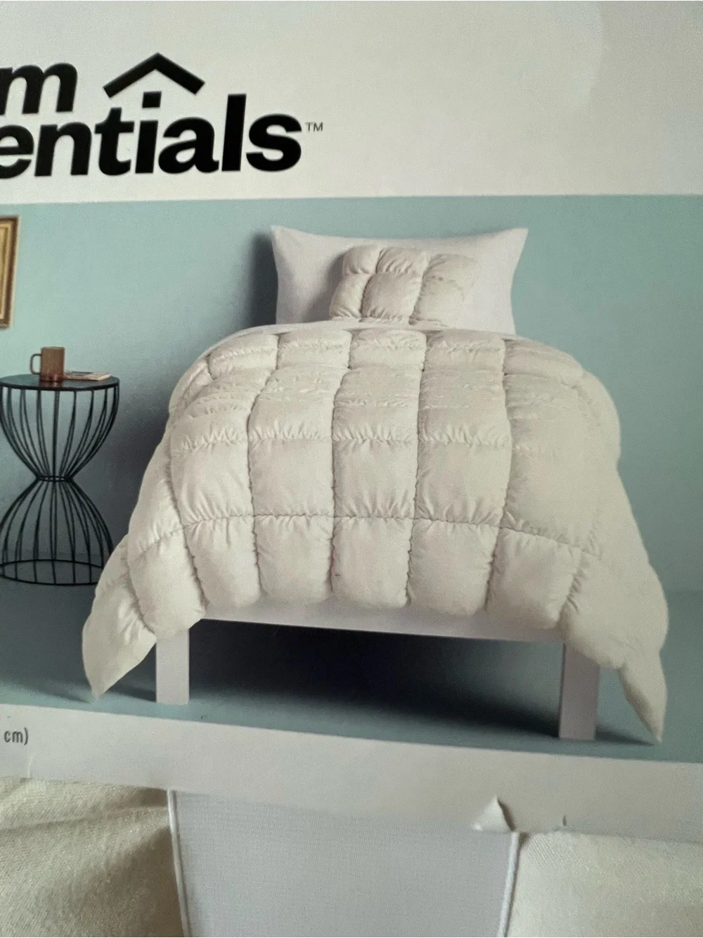 Room Essentials Ivory Puffer Comforter - Plush Quilted Bedding